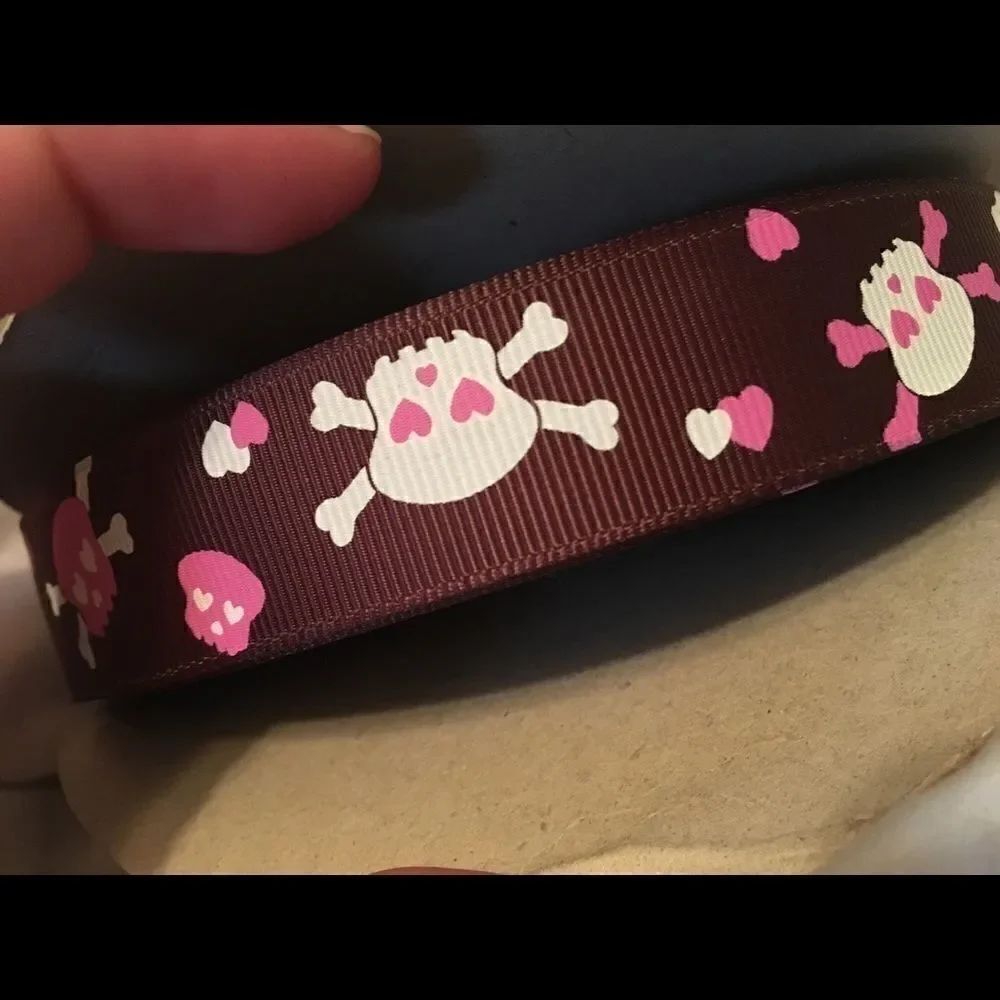 5/$24 grosgrain Ribbon 7/8” NEW 5 yards skulls